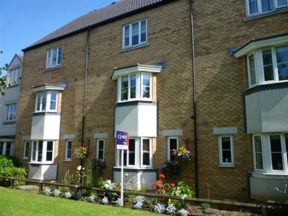 Castle Court, Stoke Gifford, BS34